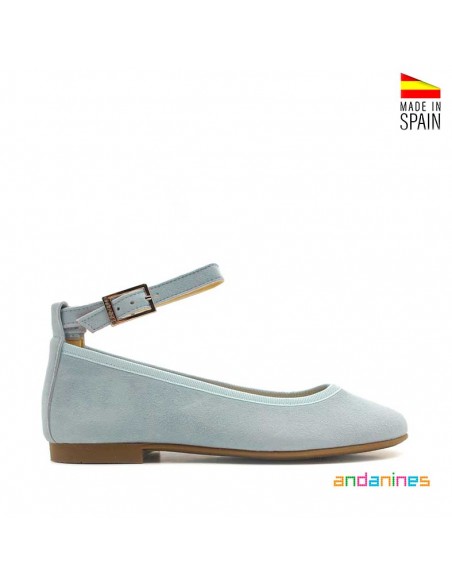 bailarina ante azul Andanines