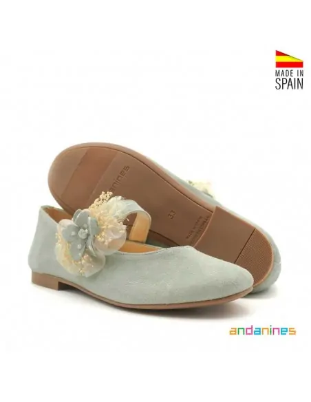 Zapatos comunión niña verde agua Andanines en piel ante con flor de tul