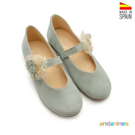 Zapatos comunión niña verde agua tipo mercedita con velcro Andanines