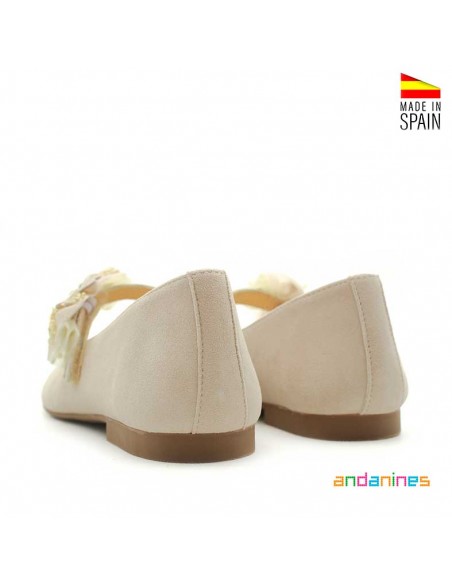 Merceditas ceremonia beige