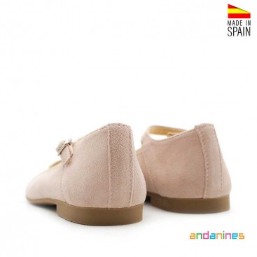 Merceditas Andanines rosas niña