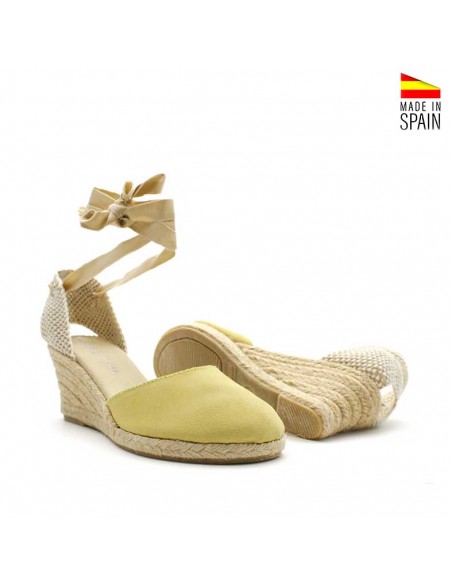 Alpargatas made in Spain