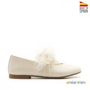 Merceditas ceremonia niña beige nacarado Andanines vista lateral