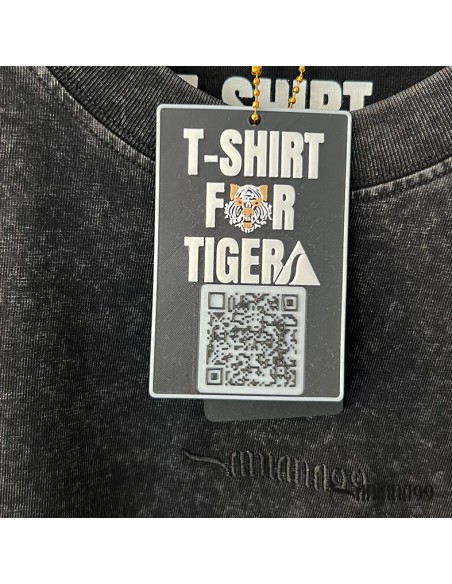 Camiseta negra delavada