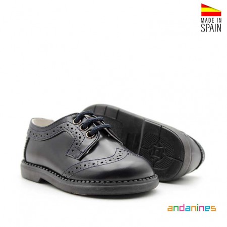 Zapatos elegantes niño piel