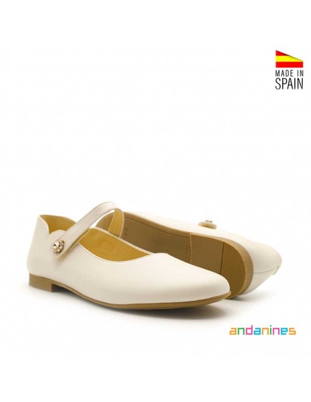 Bailarina elegante niña