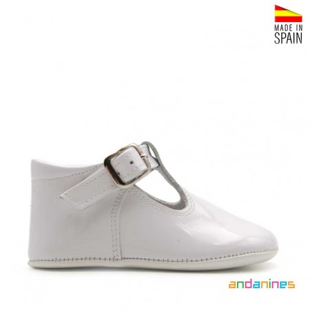 Pepitos blancos bebé piel