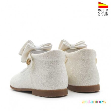 Merceditas blancas con brillo