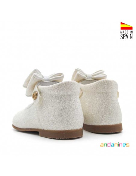 Merceditas blancas con brillo