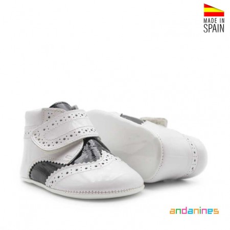 Zapatos clásicos bebé