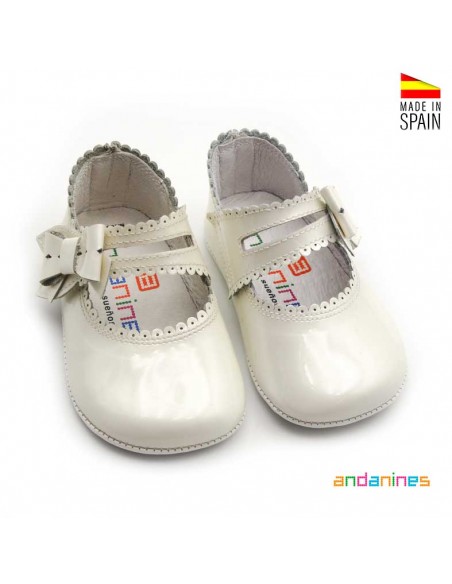 Merceditas troqueladas bebé