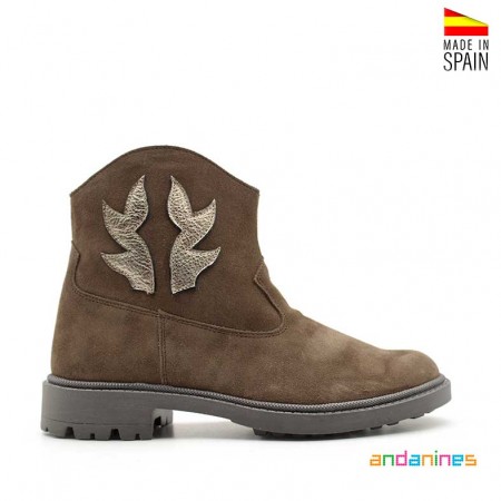 Botines Camperos de Niña color Marrón Andanines