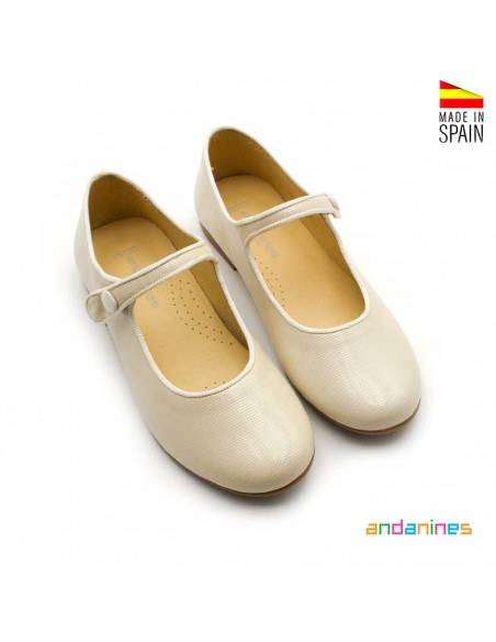 Zapatos charol beige