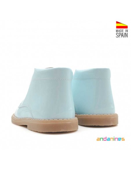 Botas niño charol