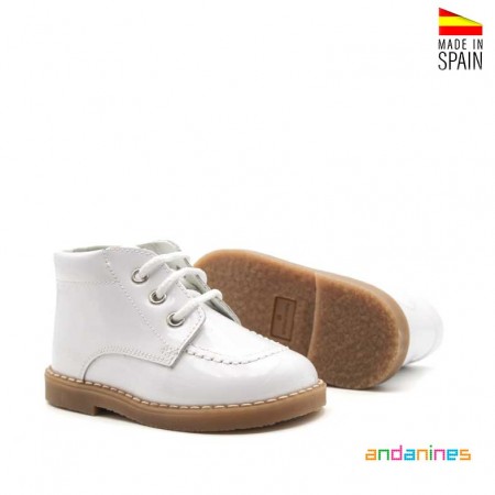 Botines blancos niños