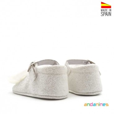 Bailarina con lazo bebe