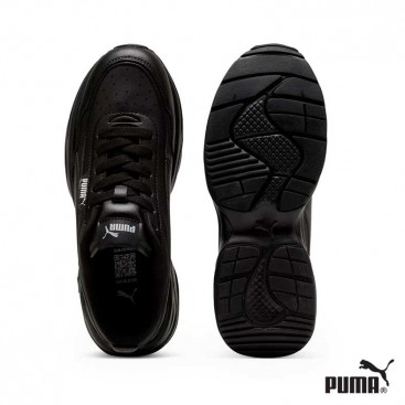 Deportivas negras urbanas