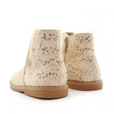 botines dorados para niñas​