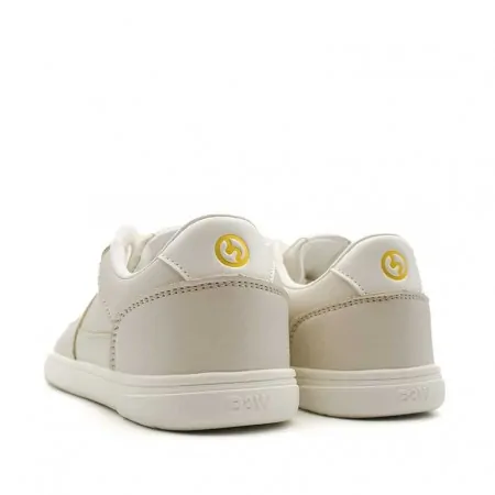 barefoot transicion mujer​