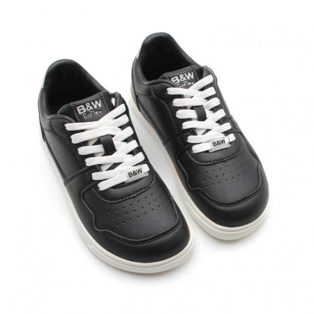 zapatillas negras barefoot​