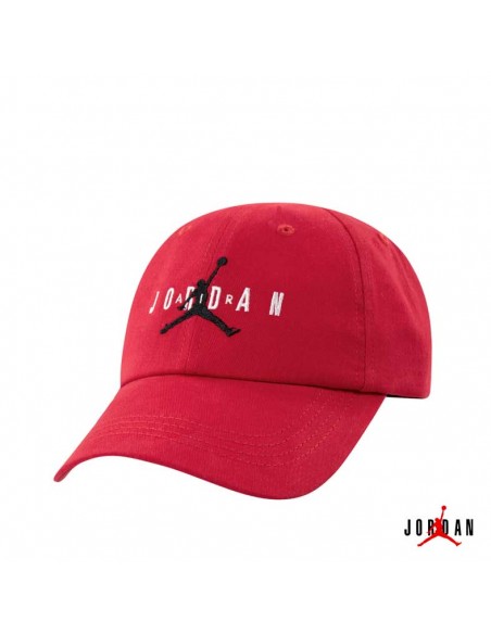 gorra jordan con logo