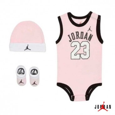 Conjunto bebé Jordan rosa