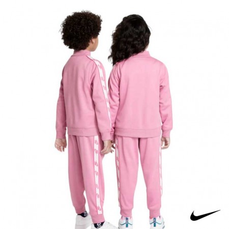 Sudadera y pantalón Nike rosa
