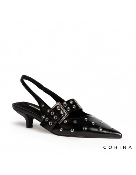 Zapatos de tacón con hebilla