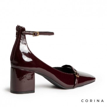 Corina zapatos burdeos