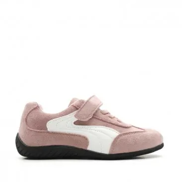 zapatillas de moda de niñas​