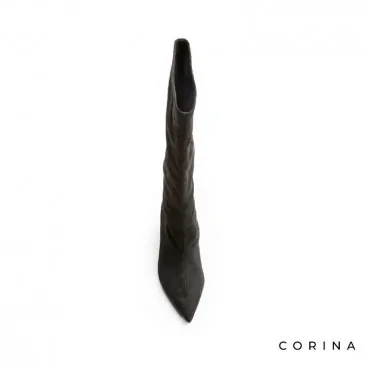 Botas negras punta fina