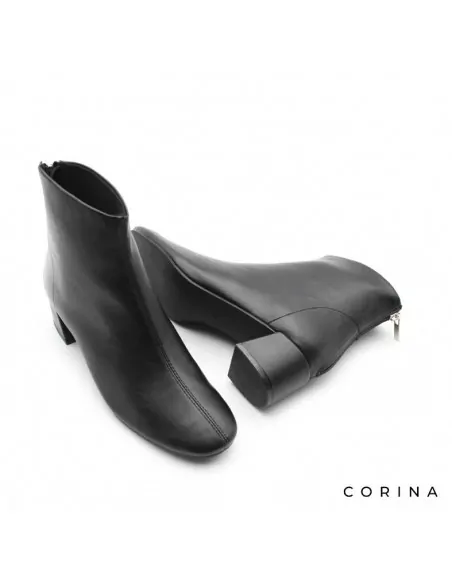 Botines tacón bajo negros