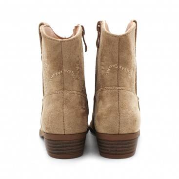 Botines cowboy beige para niña con suela de goma y tacón de 2,5 cm