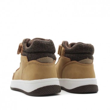 botin deportivo niño​