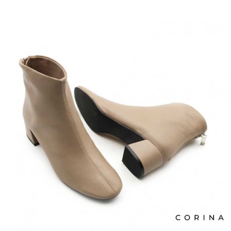 Botín beige tacón cuadrado