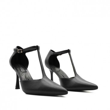 zapato salon negro​