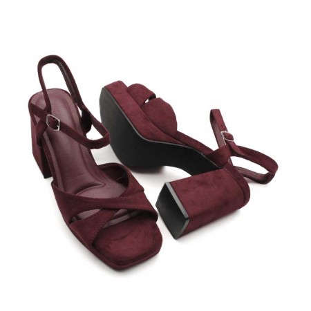 sandalias tacón burdeos​