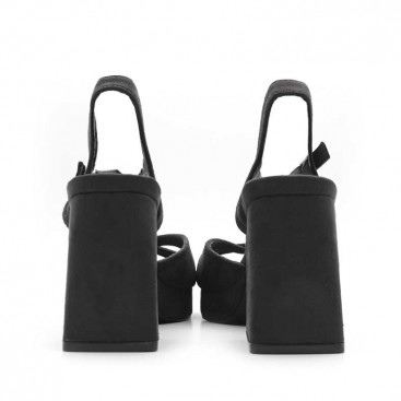 sandalias negras mujer tacon​