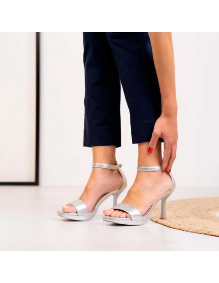 sandalias plata tacón