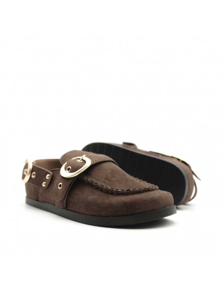 zapatos zuecos de moda​