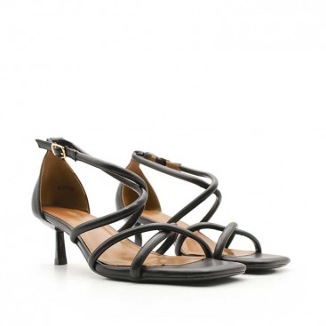 sandalias negras tacon comodas​