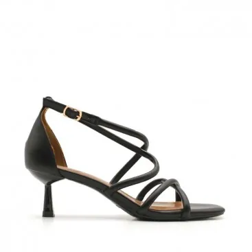 sandalias negras fiesta comodas​