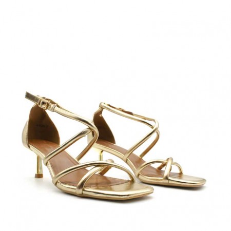 sandalias tacon bajo doradas​