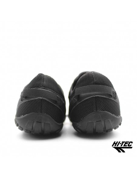 esccarpines barefoot