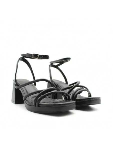 sandalias mujer tacon negras​