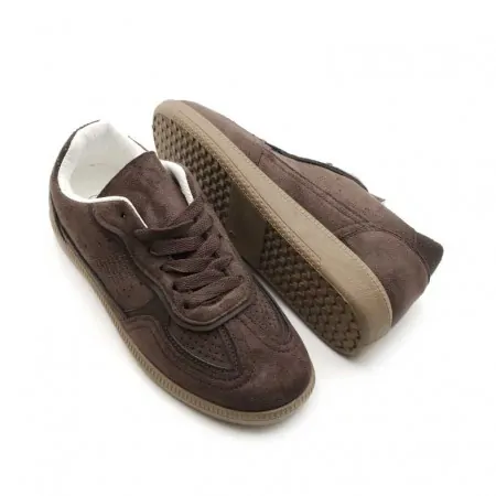 zapatillas urbanas marrón