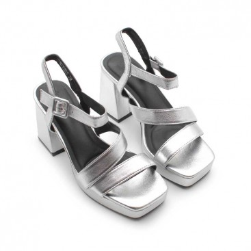 sandalias plateadas plataforma