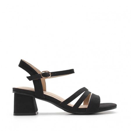 sandalias negra tacon bajo​