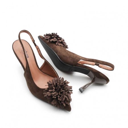 Zapatos de antelina marrón