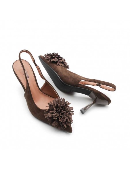 Zapatos de antelina marrón